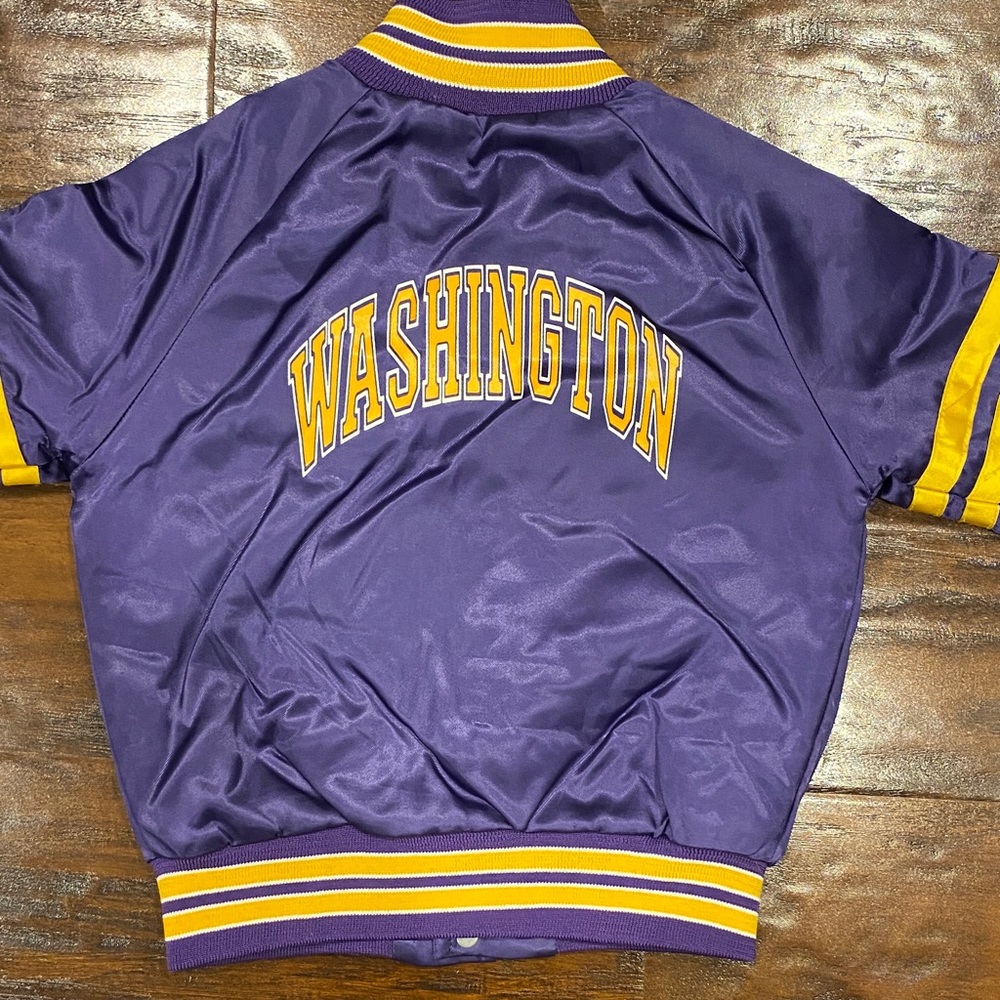 Chalk Line UW Purple & Gold 'W Huskies' Satin Varsity Jacket Kids Size 5 - Picture 8 of 12
